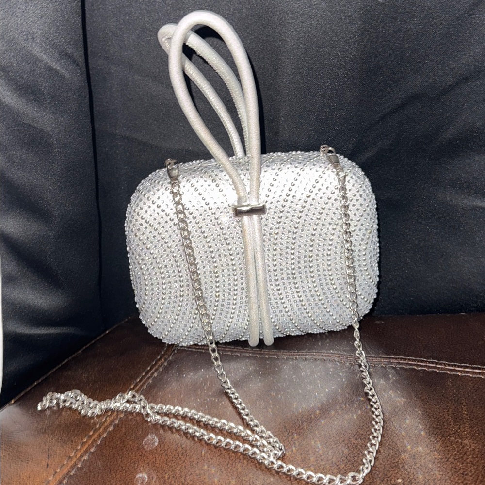 Silver Rhinestone Clutch with Chain Strap - Picture 5 of 8